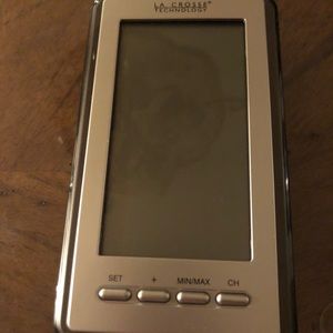 La Crosse Technology Clock /Weather Station